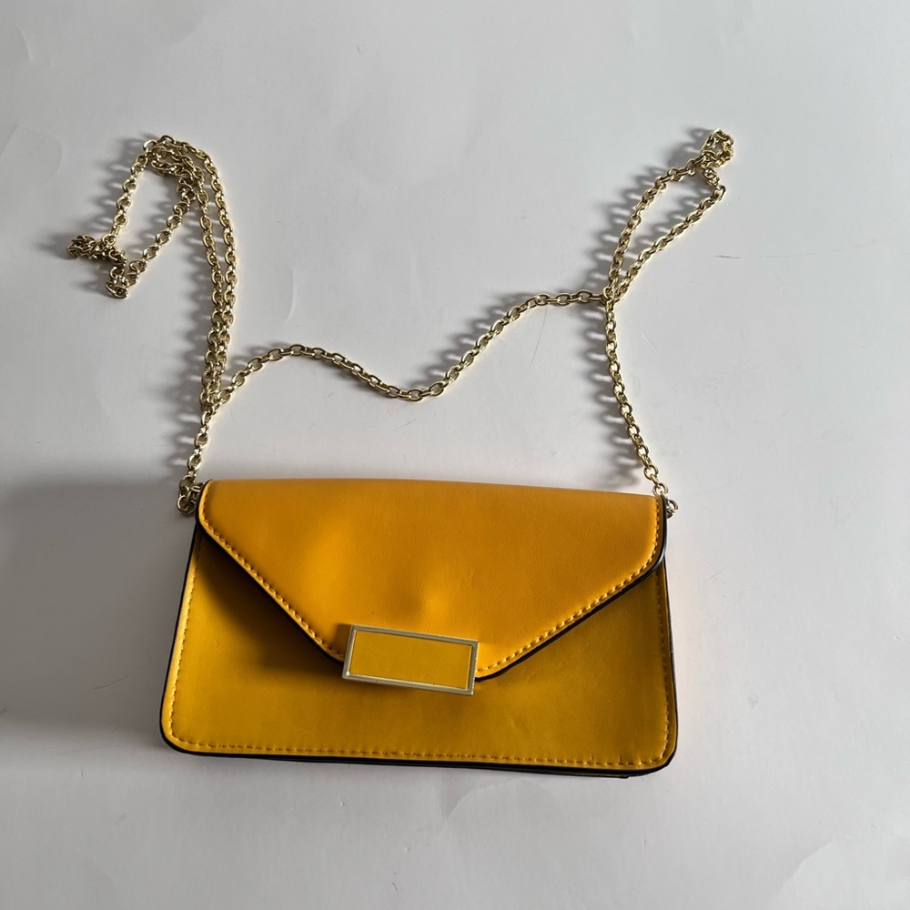 Mini phone bags Target A ne Day collection - like new
